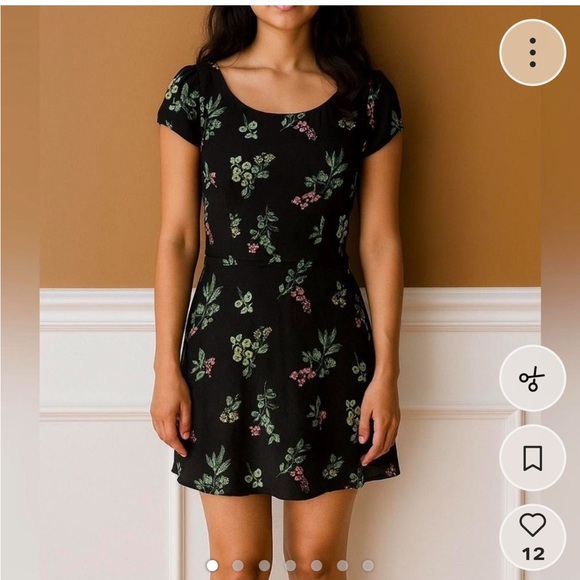 Abercrombie & Fitch Dresses & Skirts - Abercrombie & Fitch Mini Dress with Floral Design - Large Petite - NWOT